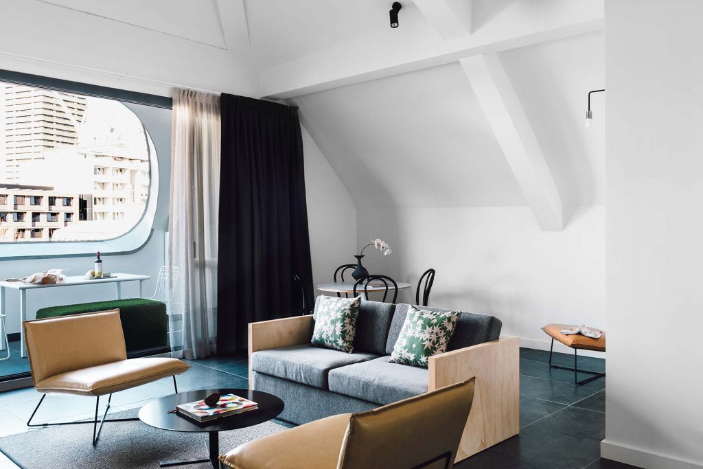 Veriu Broadway Suite Lounge