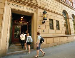 New York University Sydney (NYU)